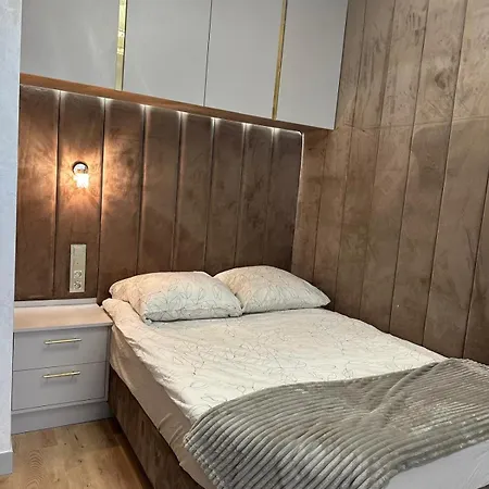 Golden Forest Apartman