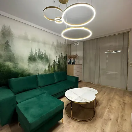 Golden Forest Warschau