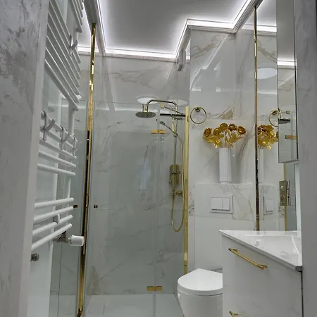 Apartment Golden Forest *