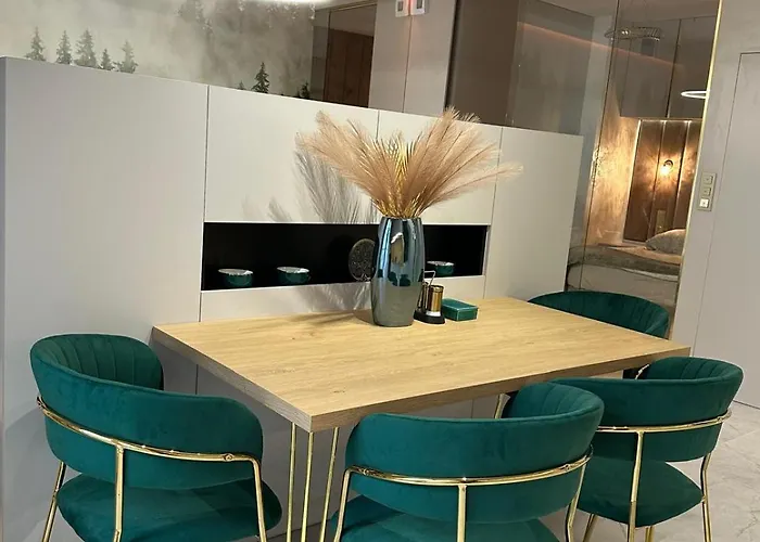 شقة Golden Forest وارسو